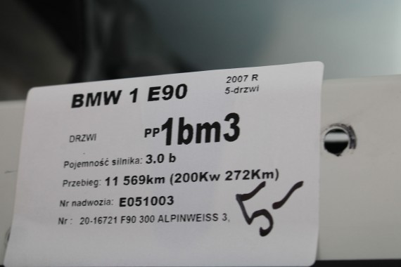 BMW 3 E90 DRZWI PRAWE PRZÓD + TYŁ STRONA PRAWA przednie + tylne 2 sztuk Alpinweiss Biały SEDAN 41007203644 41007203648 7203644