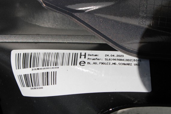 BMW 5 M5 F90 LCi ZDERZAK TYŁ TYLNY M pakiet C5E Alvitgrau Metallic 51128080630 M POWER