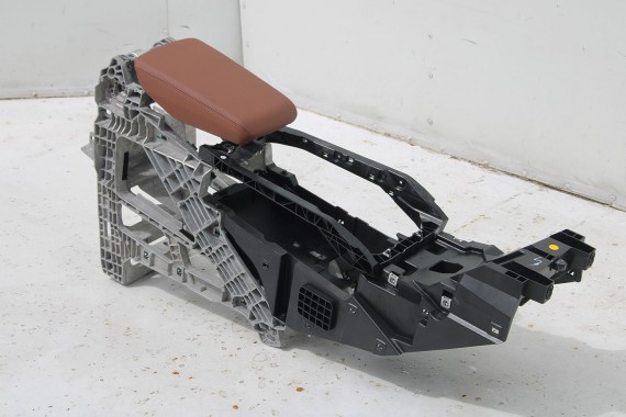 AUDI E TRON FOTELE KOMPLET FOTELI siedzeń siedzenia tapicerka ETRON 4KE kolor brąz