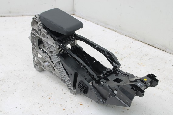 AUDI E TRON FOTELE KOMPLET FOTELI siedzeń siedzenia tapicerka ETRON 4KE kolor czarny
