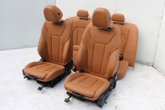 BMW 3 G20 FOTELE KOMPLET FOTELI siedzeń siedzenia tapicerka KHKC Sensatec perforiert/cognac erweitert + boczki + podłokietnik