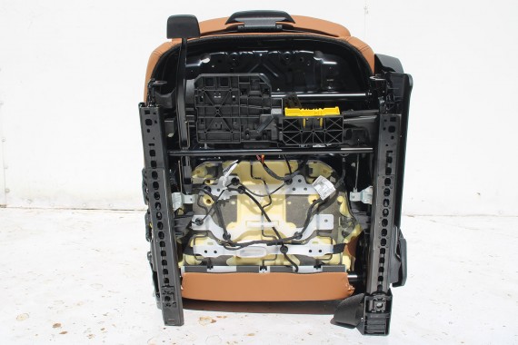 BMW 3 G20 FOTELE KOMPLET FOTELI siedzeń siedzenia tapicerka KHKC Sensatec perforiert/cognac erweitert + boczki + podłokietnik