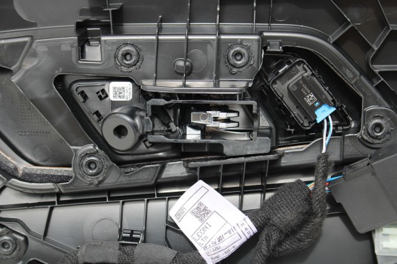 BMW 3 G20 FOTELE KOMPLET FOTELI siedzeń siedzenia tapicerka KHKC Sensatec perforiert/cognac erweitert + boczki + podłokietnik