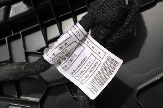 BMW 3 G20 FOTELE KOMPLET FOTELI siedzeń siedzenia tapicerka KHKC Sensatec perforiert/cognac erweitert + boczki + podłokietnik