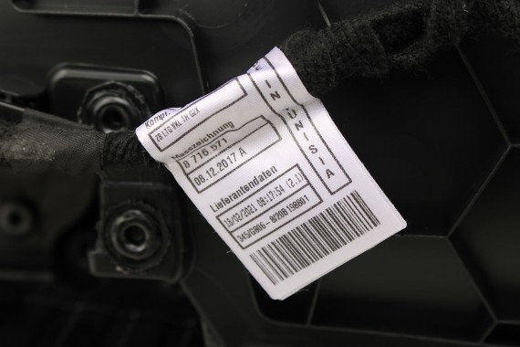 BMW 3 G20 FOTELE KOMPLET FOTELI siedzeń siedzenia tapicerka KHKC Sensatec perforiert/cognac erweitert + boczki + podłokietnik