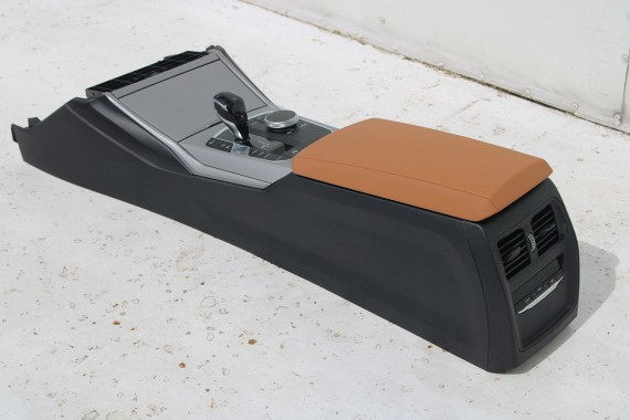 BMW 3 G20 FOTELE KOMPLET FOTELI siedzeń siedzenia tapicerka KHKC Sensatec perforiert/cognac erweitert + boczki + podłokietnik