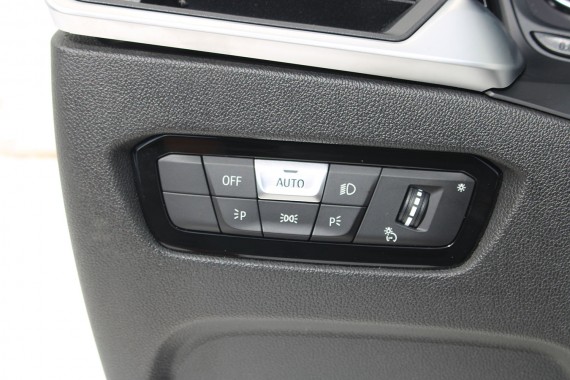 BMW 3 G20 G21 KONSOLA PULPIT DESKA ROZDZIELCZA KOKPIT PULPIT M3 G80 G81 4 M4 G22 G23 G26 G82 G83 skóra BMW 3 G20 G21 KONSOLA