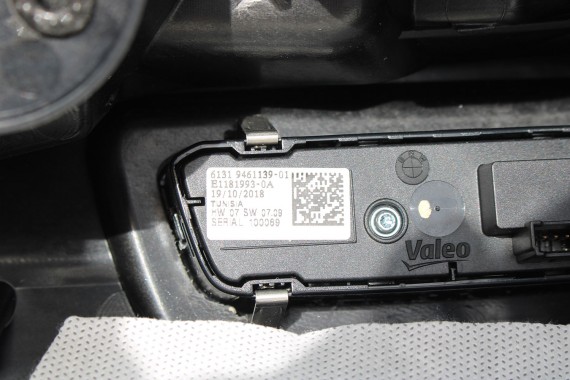 BMW 3 G20 G21 KONSOLA PULPIT DESKA ROZDZIELCZA KOKPIT PULPIT M3 G80 G81 4 M4 G22 G23 G26 G82 G83 skóra BMW 3 G20 G21 KONSOLA