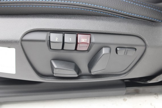 BMW X2 F39 FOTELE KOMPLET FOTELI siedzeń siedzenia tapicerka M PAKIET HKSW Stoff Micro Hexagon Sensatec schwarz +boczki drzwiowe