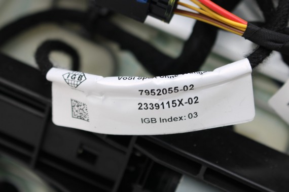 BMW X2 F39 FOTELE KOMPLET FOTELI siedzeń siedzenia tapicerka M PAKIET HKSW Stoff Micro Hexagon Sensatec schwarz +boczki drzwiowe
