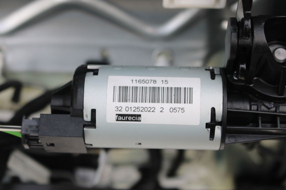BMW X2 F39 FOTELE KOMPLET FOTELI siedzeń siedzenia tapicerka M PAKIET HKSW Stoff Micro Hexagon Sensatec schwarz +boczki drzwiowe