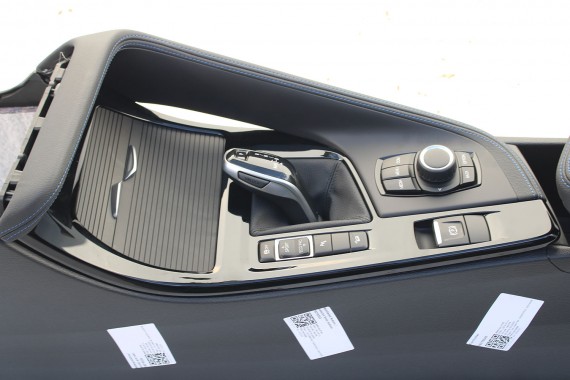 BMW X2 F39 FOTELE KOMPLET FOTELI siedzeń siedzenia tapicerka M PAKIET HKSW Stoff Micro Hexagon Sensatec schwarz +boczki drzwiowe