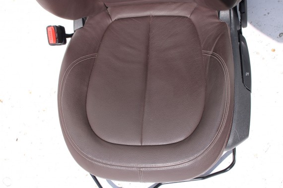 BMW X1 F48 FOTELE KOMPLET FOTELI siedzeń siedzenia tapicerka PDMZ Leder Dakota perforiert/mocca + boczki drzwiowe + podłokietnik