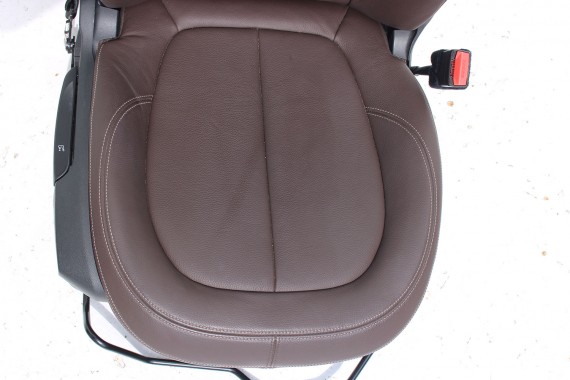 BMW X1 F48 FOTELE KOMPLET FOTELI siedzeń siedzenia tapicerka PDMZ Leder Dakota perforiert/mocca + boczki drzwiowe + podłokietnik