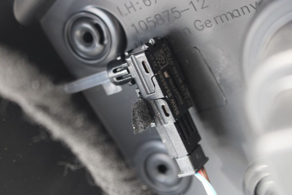 BMW X1 F48 FOTELE KOMPLET FOTELI siedzeń siedzenia tapicerka PDMZ Leder Dakota perforiert/mocca + boczki drzwiowe + podłokietnik