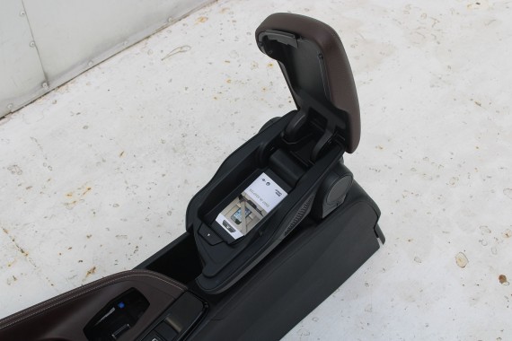 BMW X1 F48 FOTELE KOMPLET FOTELI siedzeń siedzenia tapicerka PDMZ Leder Dakota perforiert/mocca + boczki drzwiowe + podłokietnik