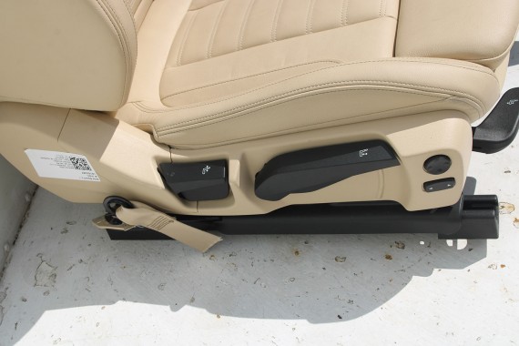 BMW X4 G02 FOTELE KOMPLET FOTELI siedzeń siedzenia tapicerka M PAKIET + boczki drzwiowe MAFO Vernasca/canberra-beige Dekorstep.
