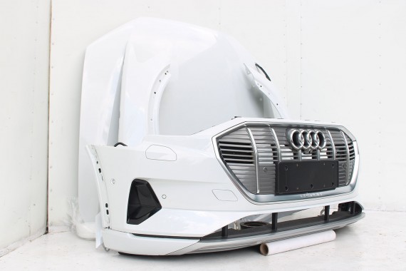 AUDI E TRON PRZÓD Matrix maska błotniki zderzak pas przedni lampy wzmocnienie błotnik lampa 2Y 	LS9R 	Gletscherweiss Biały ETRON