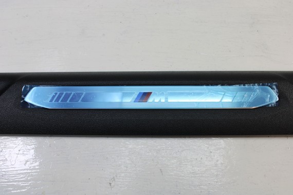BMW 2 F44 LISTWA PROGOWA M pakiet 7489947 51477489947 wewnętrzna listwy progowe LCi GRAND COUPE 51 47 7489947 7489947 7489947