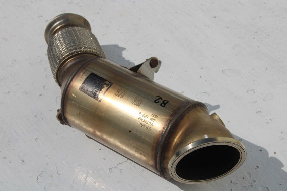 BMW 3 G20 KATALIZATOR 8689402 SILNIK SILNIK B46 B20B benzyna HYBRID B48 B48B20B G21 G30 G31 G38 G29 G01 G02 USA 8689402 8689402