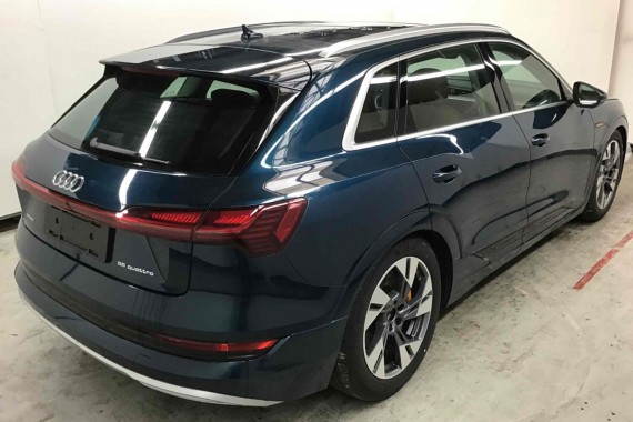 AUDI E-TRON ZEGARY LICZNIKI 4KE920795A zegar licznik 4KE 920 795 A cyfrowy ETRON Virtual Cockpit 4KE920795A 4KE920795A 4KE920795