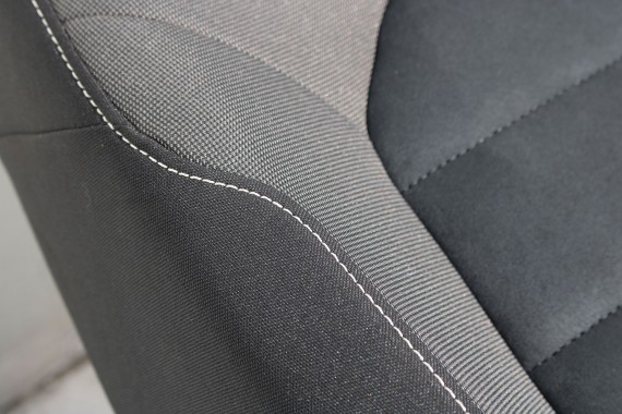 VW GOLF 7 VII FOTELE KOMPLET FOTELI siedzeń siedzenia fotel tapicerka 5G 5G4 welur + alcantara kolor czarno - szary 5G0