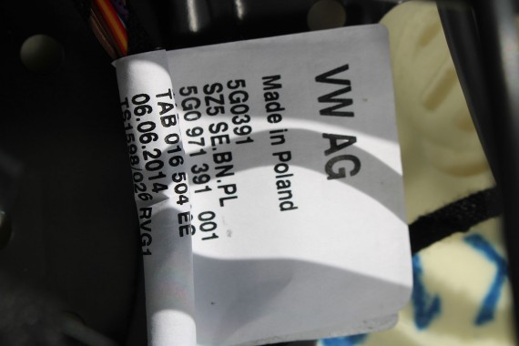 VW GOLF 7 VII FOTELE KOMPLET FOTELI siedzeń siedzenia fotel tapicerka 5G 5G4 welur + alcantara kolor czarno - szary 5G0