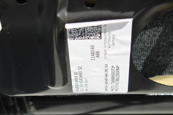 VW GOLF 7 VII FOTELE KOMPLET FOTELI siedzeń siedzenia fotel tapicerka 5G 5G4 welur + alcantara kolor czarno - szary 5G0