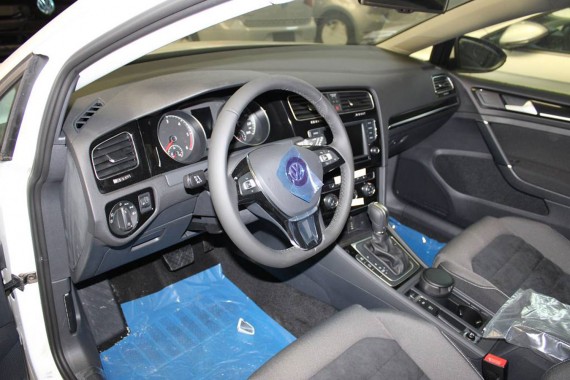 VW GOLF 7 VII FOTELE KOMPLET FOTELI siedzeń siedzenia fotel tapicerka 5G 5G4 welur + alcantara kolor czarno - szary 5G0