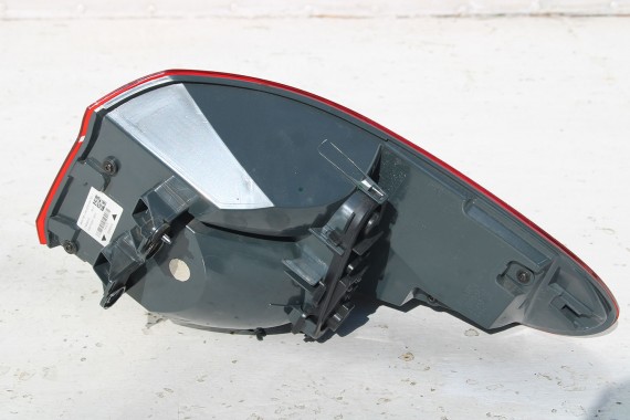 BMW X1 F48 TYŁ KLAPA BAGAŻNIKA ZDERZAK TYLNY + LAMPY TYLNE lampa A83 Glaciersilber Metallic Led Ledy 7350826 7448546 7448545