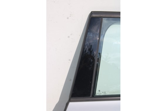 BMW X1 F48 SZYBA DRZWI 2019 AS2 TYŁ TYLNA 7405605 7405603 7405606 7405604 51377405603 51377405604 51377405605 51377405606 mała
