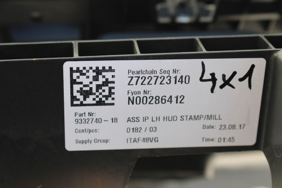 BMW X1 X2 F48 F39 KONSOLA PULPIT DESKA ROZDZIELCZA KOKPIT PULPIT 9332740 czarna 2566133 9332740 9332740 9332740 9332740 9332740