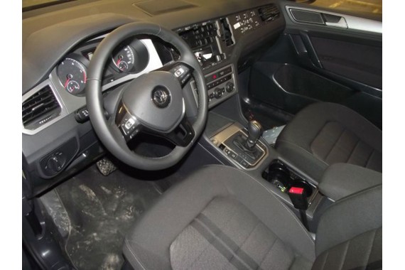 VW GOLF 7 PLUS SPORTSVAN FOTELE TYŁ TYLNE KANAPA siedzisko zagłówek zagłowki siedzenia 510