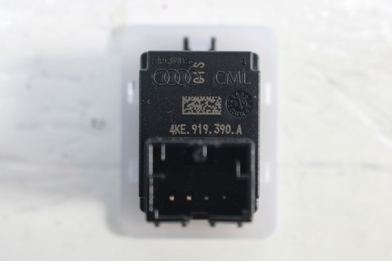 AUDI Q8 ETRON LAMPKA LED OŚWIETLENIE KABINY 4KE919390A 4KE919390B 4KE919390 4KE 919 390 wnętrza 4KE919390A 4KE919390B 4KE919390