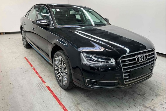 AUDI A8 4H LIFT PRZÓD Matrix maska błotniki zderzak + TYŁ klapa lampy + DRZWI lewa prawa strona FL 0E0E LY9T czarny PAKIET