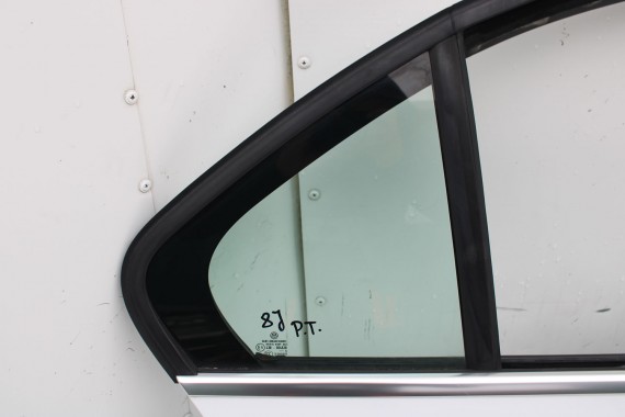 VW JETTA 5C LIFT SZYBA DRZWI 5C6845214 5C6845214A drzwiowa tył tylna 5C6845213 5C6845213A 5C6845025 5C6845026 5C6845202B 2016