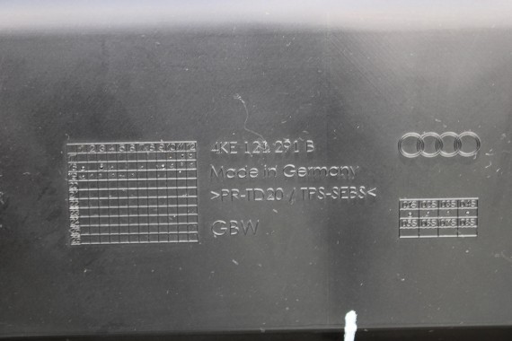 AUDI E TRON PRZÓD Matrix maska błotniki zderzak pas przedni lampy wzmocnienie błotnik lampa LV5Z S1S1 Niebieski ETRON