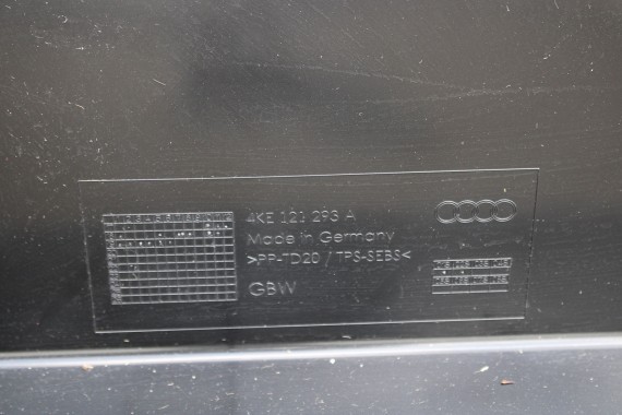 AUDI E TRON PRZÓD Matrix maska błotniki zderzak pas przedni lampy wzmocnienie błotnik lampa LV5Z S1S1 Niebieski ETRON