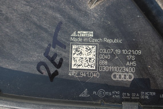 AUDI E TRON PRZÓD Matrix maska błotniki zderzak pas przedni lampy wzmocnienie błotnik lampa LV5Z S1S1 Niebieski ETRON