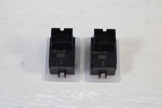 AUDI Q8 ETRON LAMPKA LED OŚWIETLENIE KABINY 4KE919390A 4KE919390B 4KE919390 4KE 919 390 wnętrza E-TRON 4KE919390A 4KE919390B