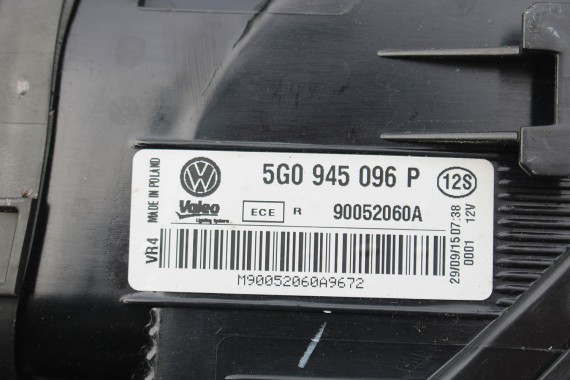 VW GOLF VII 7 TYŁ ZDERZAK tylny + KLAPA BAGAŻNIKA + LAMPY lampa Kolor: 0Q 	LC9A 	Pure white 	Biały 5G