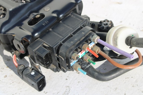 AUDI A8 KOMPRESOR 4H0616005D 4H0616005C 4H0 616 005 D POMPA SPRĘŻARKA ZAWIESZENIA 4H agregat d4 LIFT FL 4H0616005D 4H0616005C