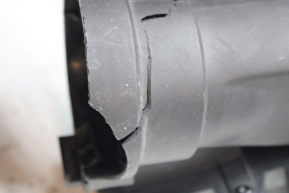 VW AUDI FILTR POWIETRZA OBUDOWA 5Q0129607AA 5Q0129601AC 5Q0129607Q 2.0 TDi diesel 5Q0129601BP 5Q0129601S 5Q0129607AF 5Q0129607J