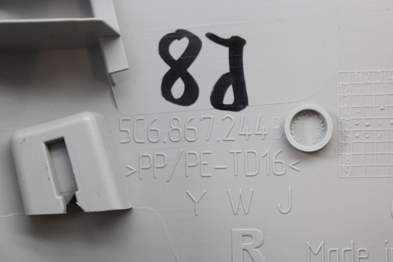 VW JETTA POSZYCIE SŁUPEK B PRAWY 5C6867243 5C6867244 5C6 867 244 5C 5C6867244B 5C6 867 244 B górne podsufitki Y20 szary perlisty