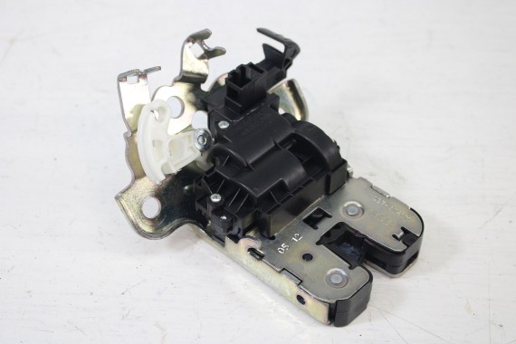 AUDI A3 A6 A8 TT ZAMEK KLAPY TYŁ 4H0827505 4H0827505A 4H0827505A 4H0827505 4H0827505A 4H0827505 4H0827505 4H0827505A VW GOLF VI