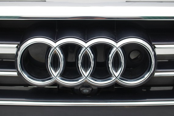 AUDI A8 4N D5 PRZÓD Matrix maska błotniki zderzak pas przedni lampy wzmocnienie błotnik lampa Laser 0C0C LX7R 4N0941085 4N0