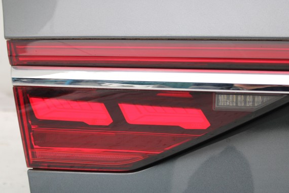 AUDI A8 4N D5 ZDERZAK + KLAPA TYŁ BAGAŻNIKA Matrix lampy OLED 0C0C LX7R Szary lampa 4N0945095Q 4N0945207F 4N0945208F 4N0945095Q
