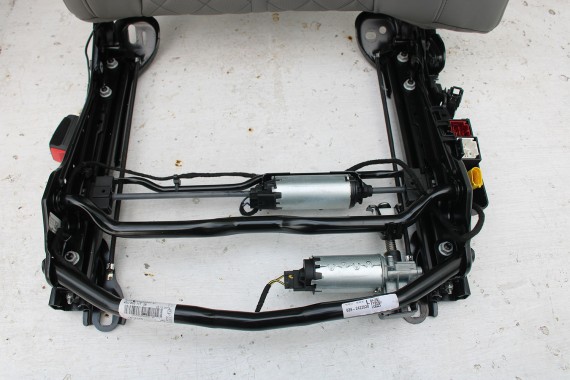 AUDI A8 4N D5 FOTELE KOMPLET FOTELI siedzeń siedzenia tapicerka Valcona + boczki + podłokietnik N5D S-LINE sline LONG 4N4 S8