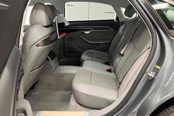 AUDI A8 D5 LAMPKA OŚWIETLENIE PODSUFITKI 4N4858563 4N4 858 563 panel kabiny led Lusterko do makijażu lustro 1PH - srebrny 4N