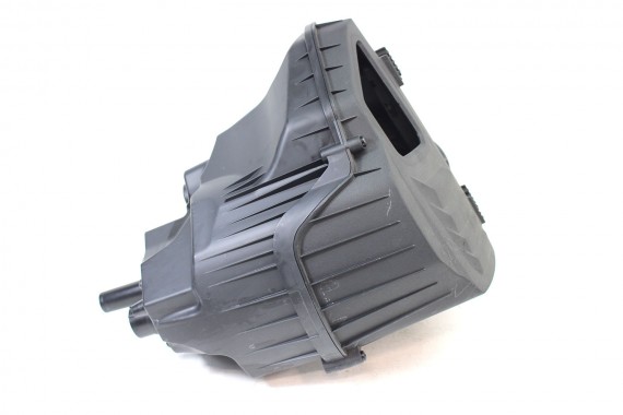 AUDI A8 OBUDOWA FILTR...